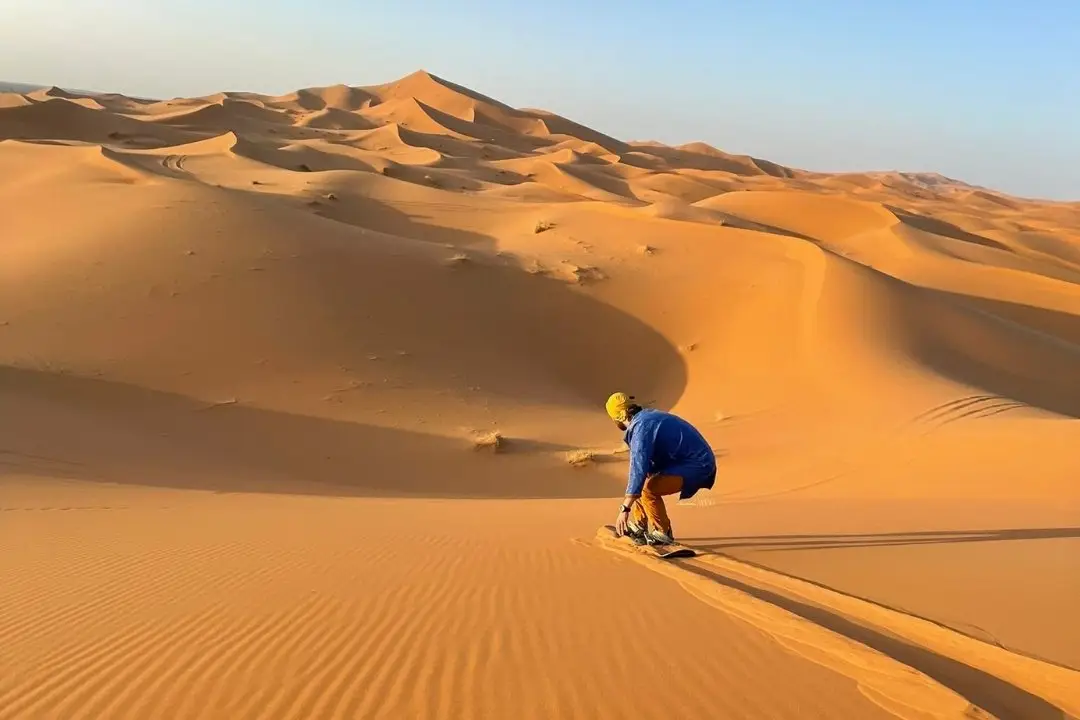🏂 7:30 AM - Sandboarding & Camp Activities